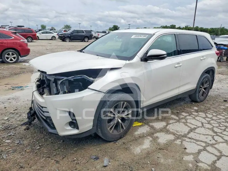 2019 Toyota Highlander фото