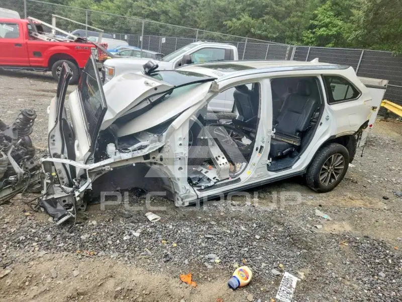 2019 Toyota Highlander фото