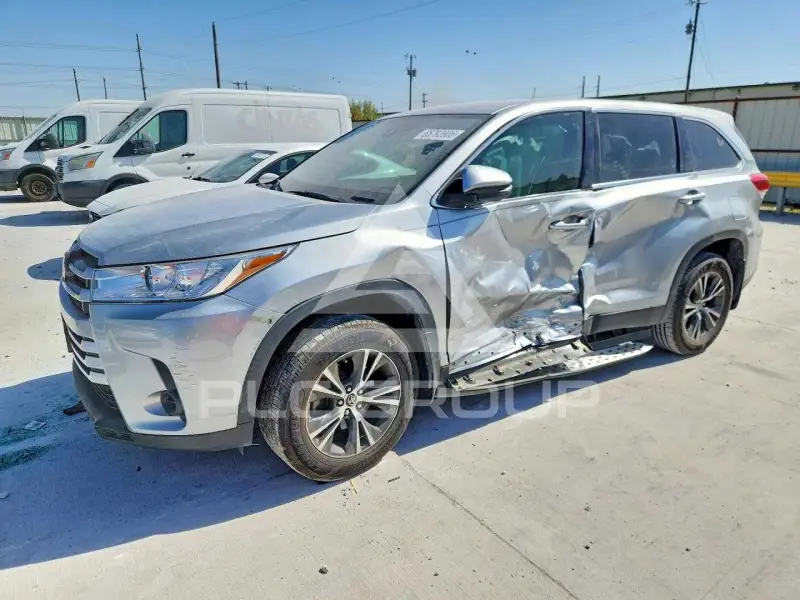 2019 Toyota Highlander фото