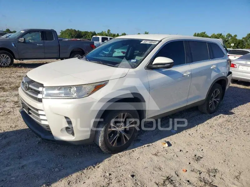 2019 Toyota Highlander фото