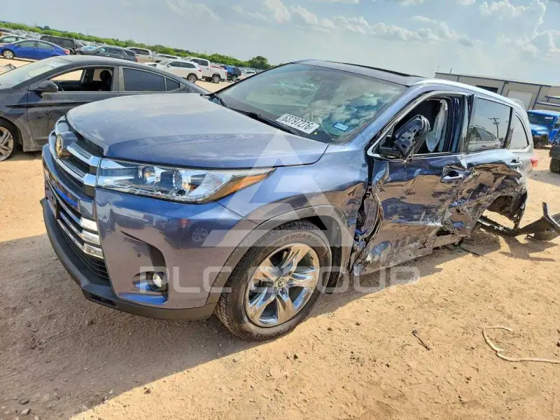 2019 Toyota Highlander фото