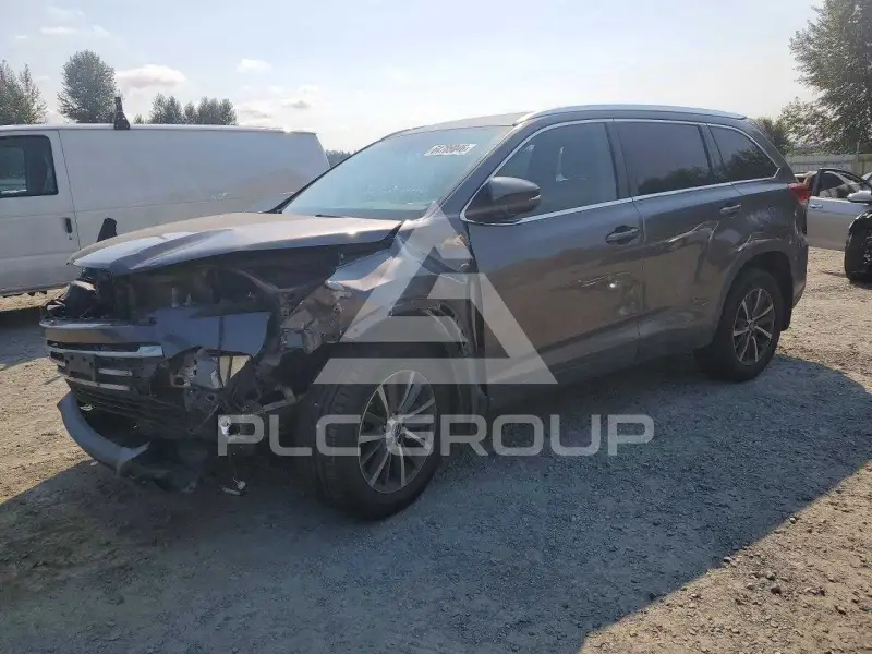 2019 Toyota Highlander фото