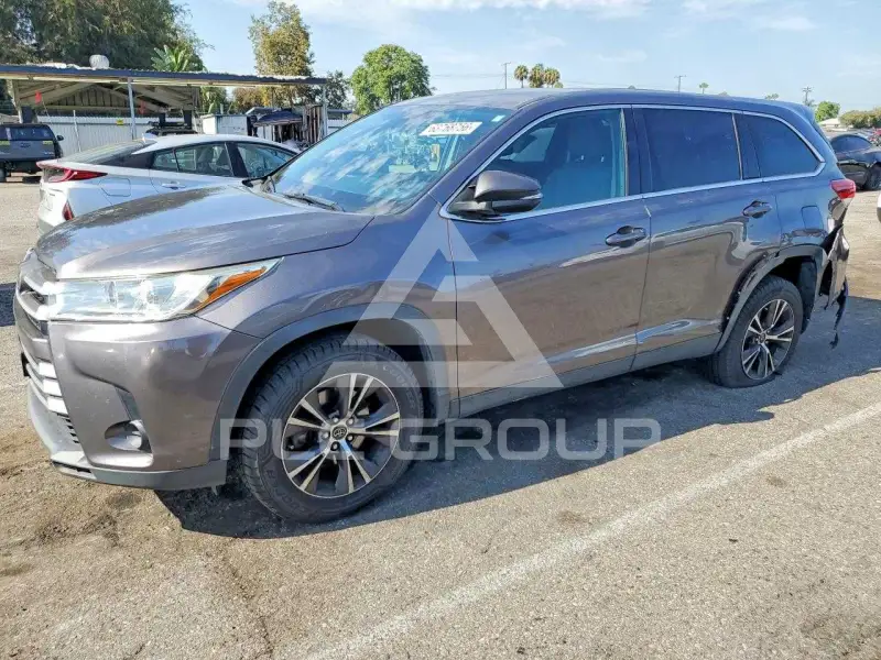2019 Toyota Highlander фото