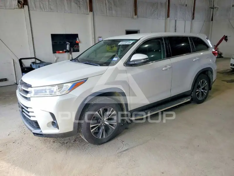 2019 Toyota Highlander фото