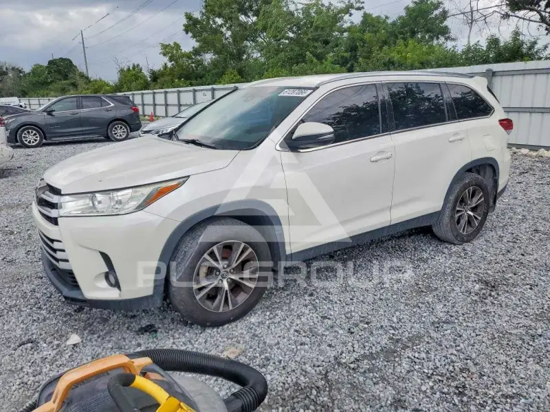 2019 Toyota Highlander фото