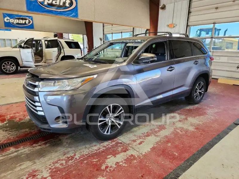 2019 Toyota Highlander фото