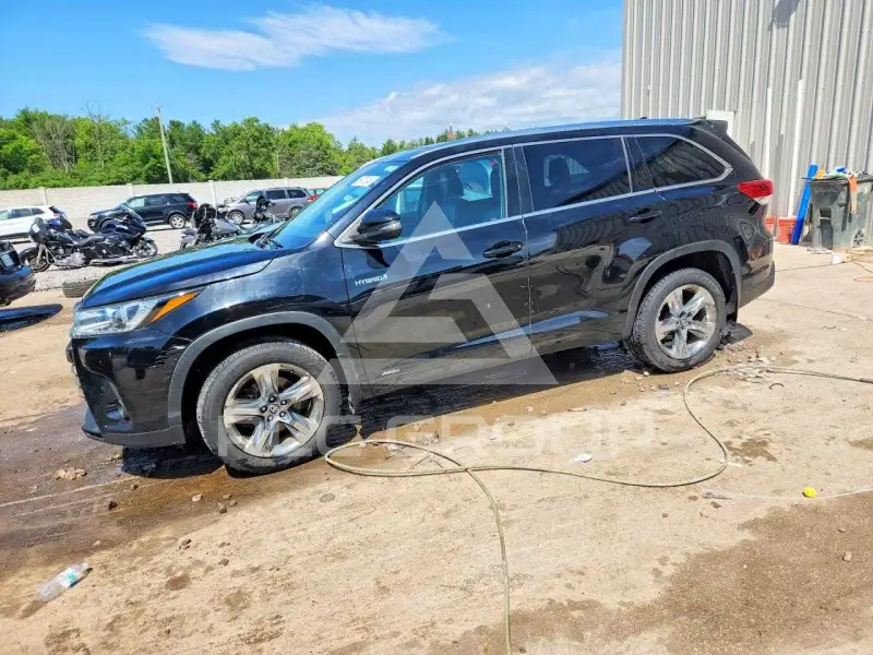 2019 Toyota Highlander фото