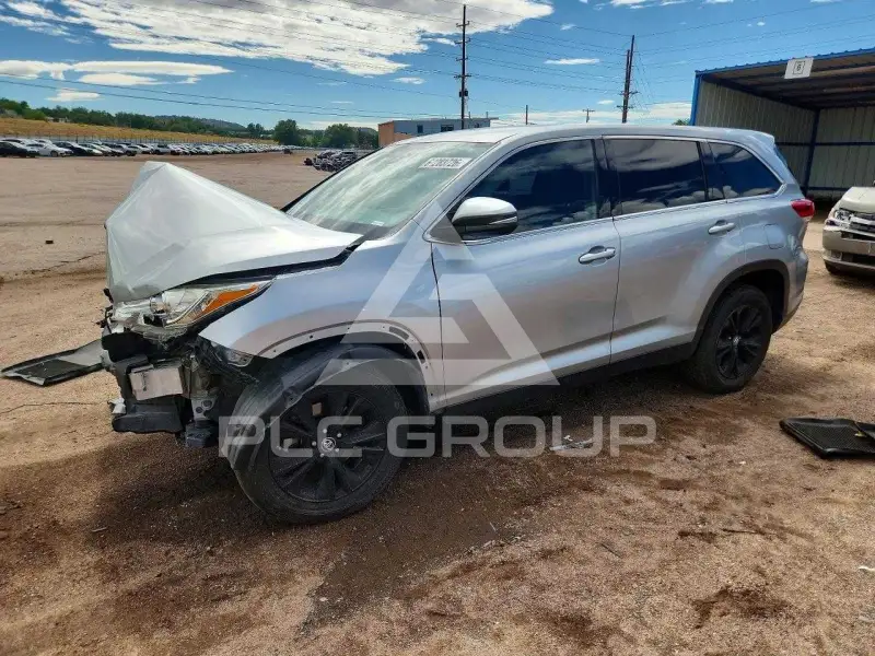 2019 Toyota Highlander фото