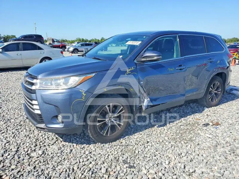 2019 Toyota Highlander фото