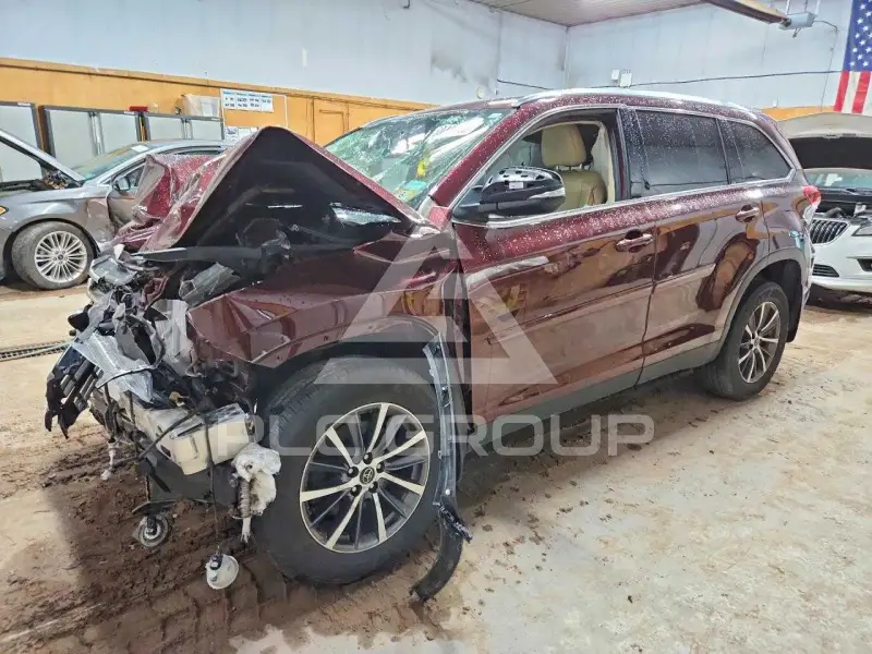 2019 Toyota Highlander фото