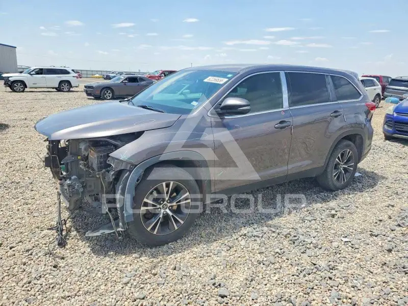 2019 Toyota Highlander фото