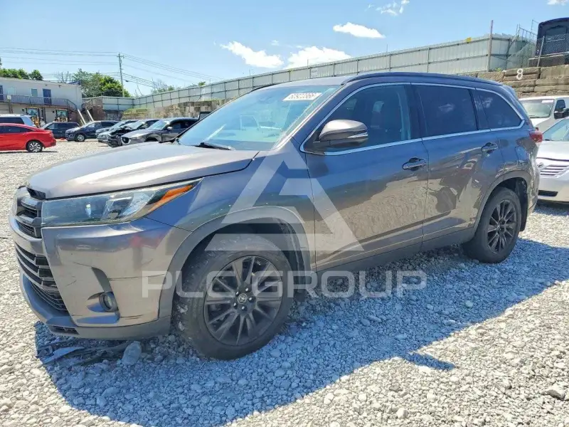 2019 Toyota Highlander фото