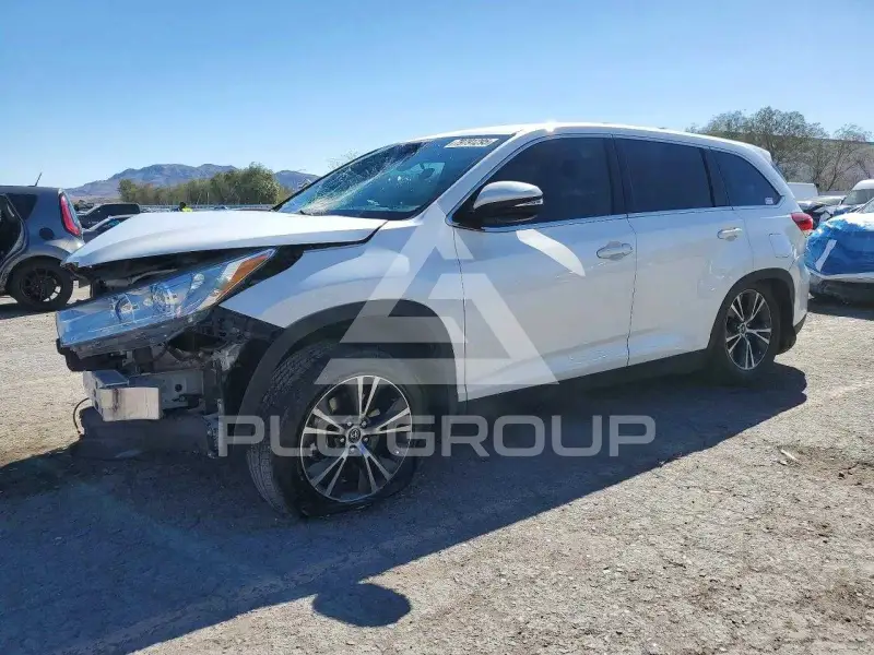 2019 Toyota Highlander фото