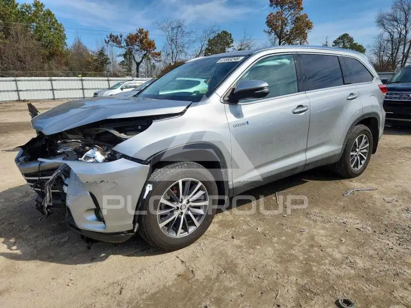 2019 Toyota Highlander фото