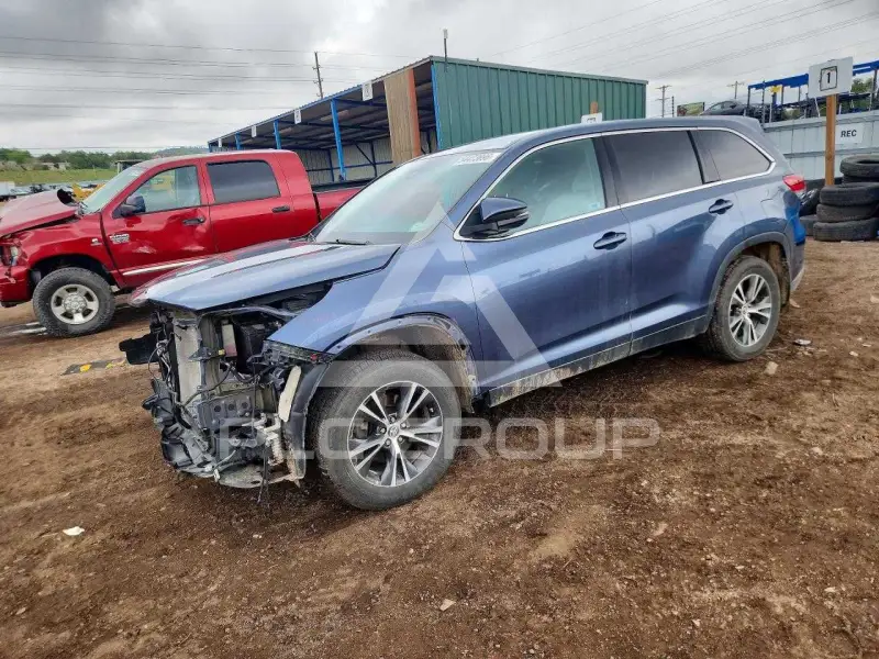 2019 Toyota Highlander фото