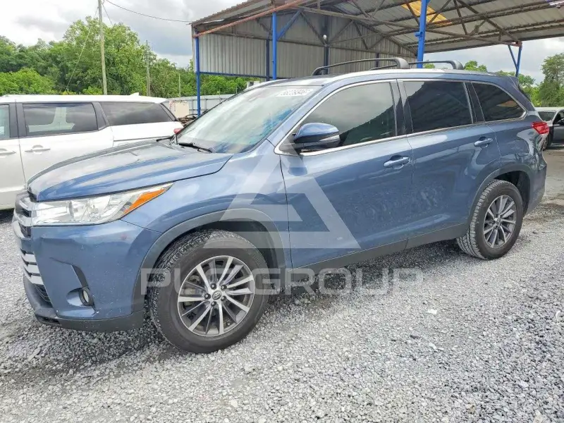 2019 Toyota Highlander фото