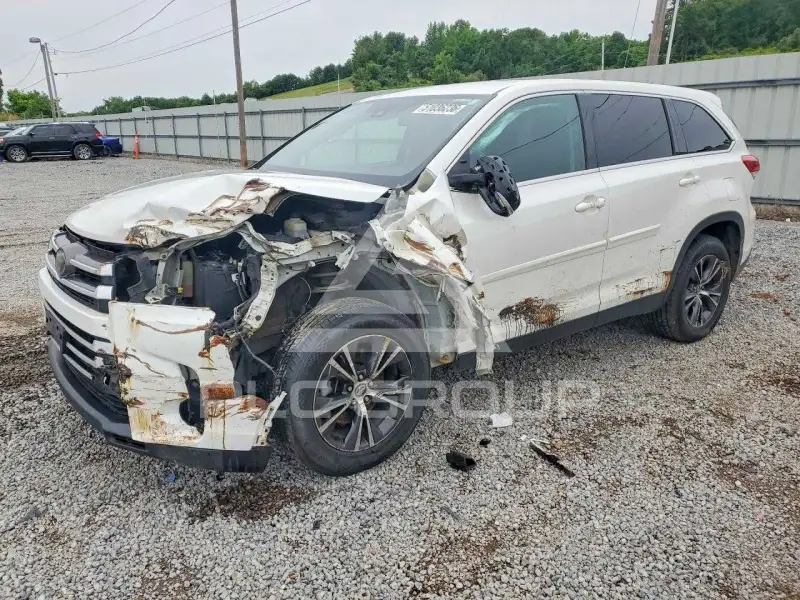 2019 Toyota Highlander фото