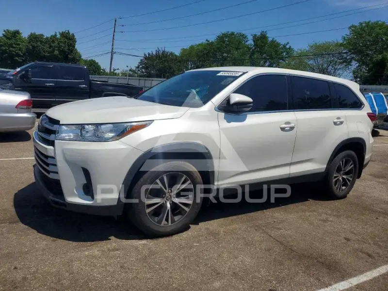 2019 Toyota Highlander фото