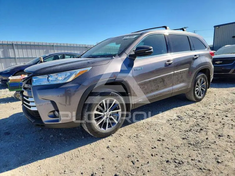 2019 Toyota Highlander фото