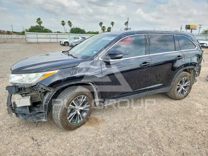 2019 Toyota Highlander фото