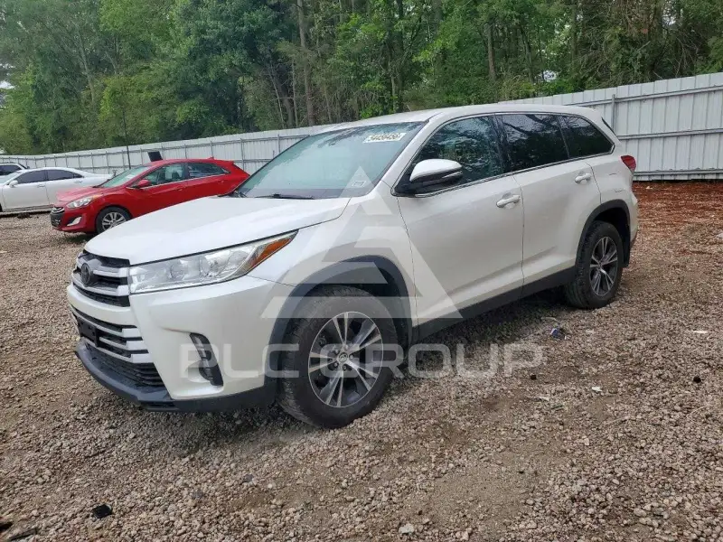 2019 Toyota Highlander фото