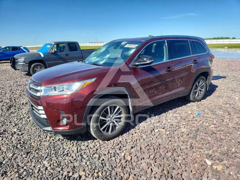 2019 Toyota Highlander фото