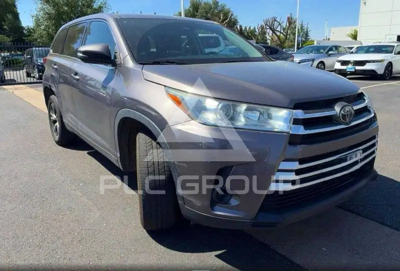 2019 Toyota Highlander фото