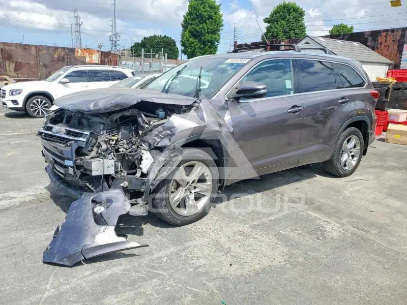 2019 Toyota Highlander фото