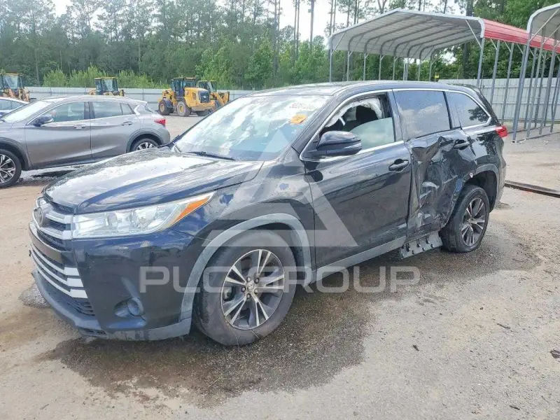 2019 Toyota Highlander фото