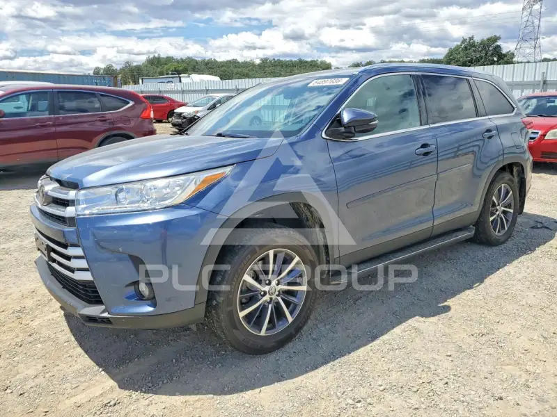 2019 Toyota Highlander фото