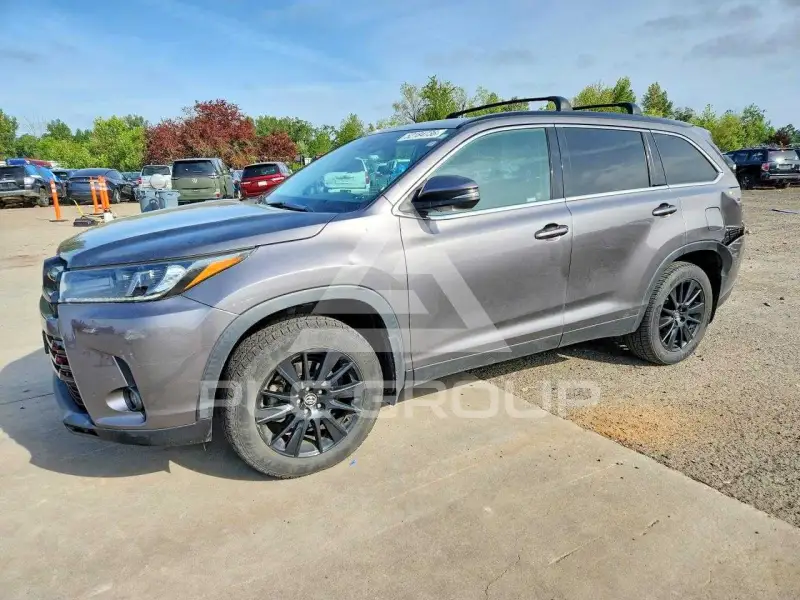 2019 Toyota Highlander фото