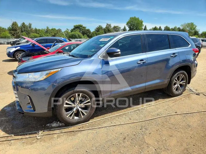2019 Toyota Highlander фото