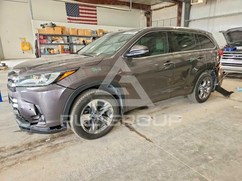 2019 Toyota Highlander фото