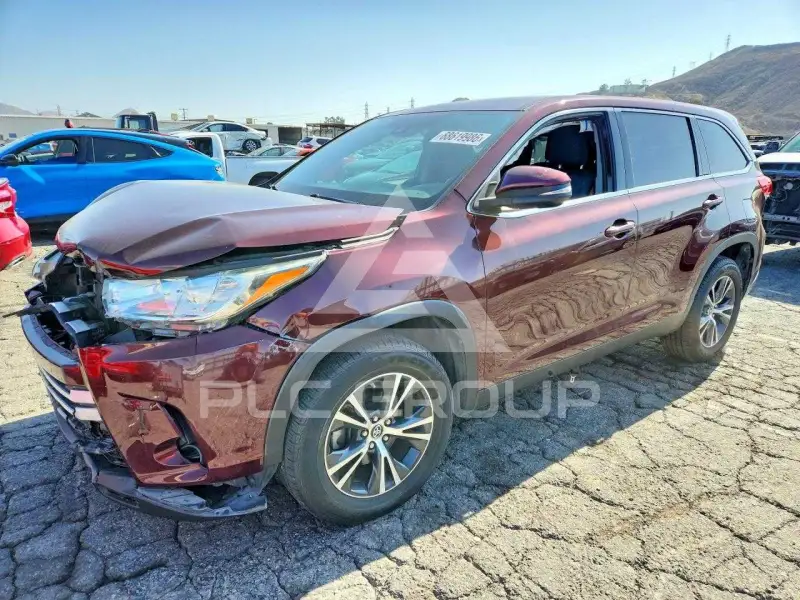 2019 Toyota Highlander фото