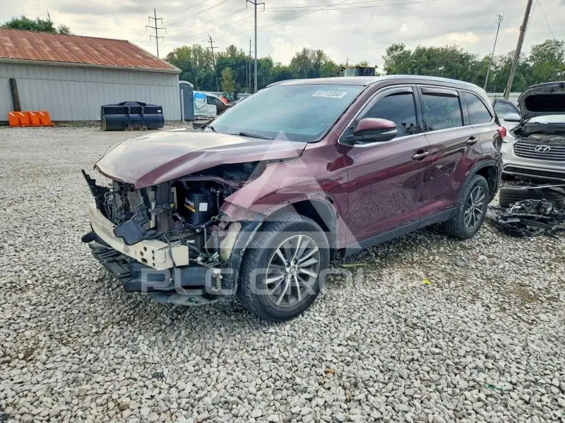 2019 Toyota Highlander фото
