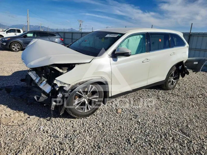 2019 Toyota Highlander фото