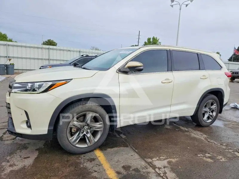 2019 Toyota Highlander фото