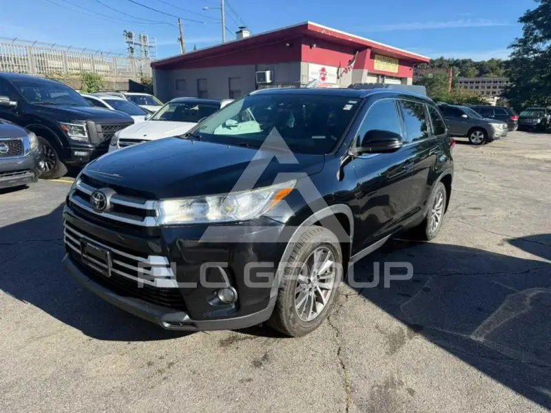 2019 Toyota Highlander фото