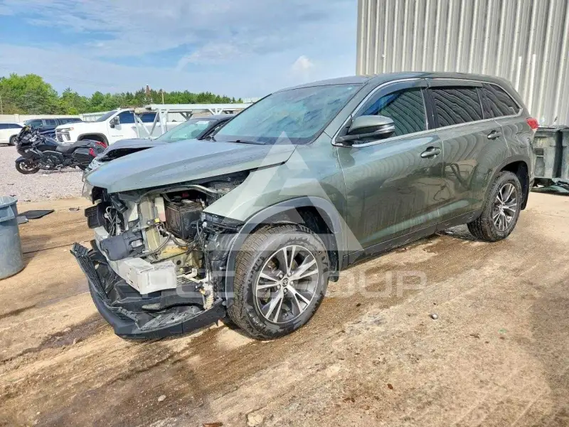 2019 Toyota Highlander фото