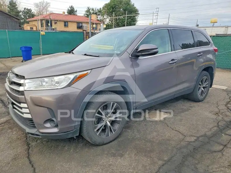 2019 Toyota Highlander фото