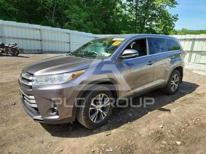 2019 Toyota Highlander фото