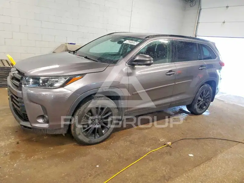 2019 Toyota Highlander фото