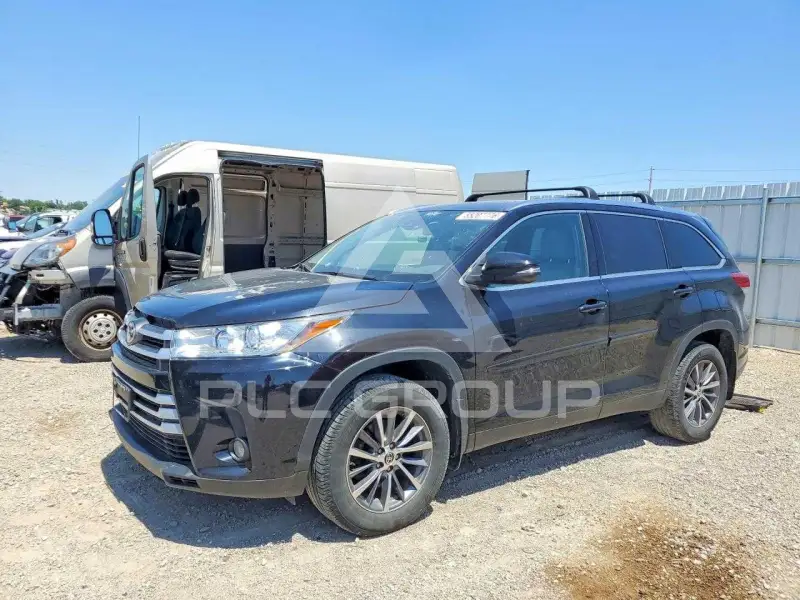 2019 Toyota Highlander фото