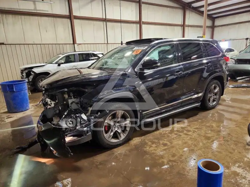 2019 Toyota Highlander photo