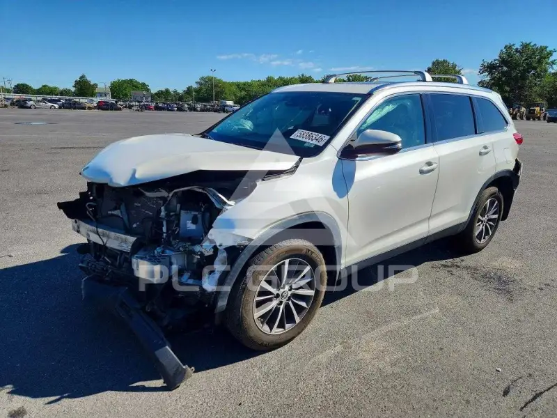 2019 Toyota Highlander фото