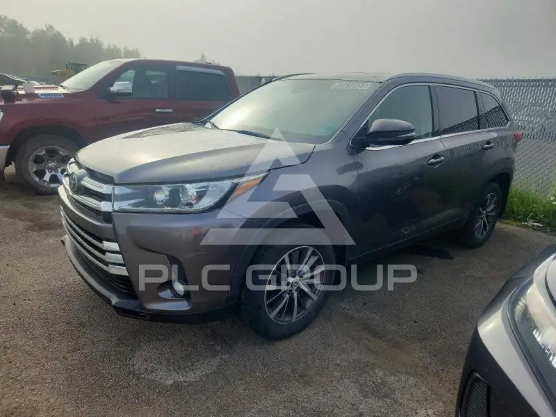 2019 Toyota Highlander фото