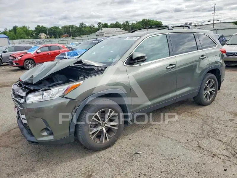 2019 Toyota Highlander фото