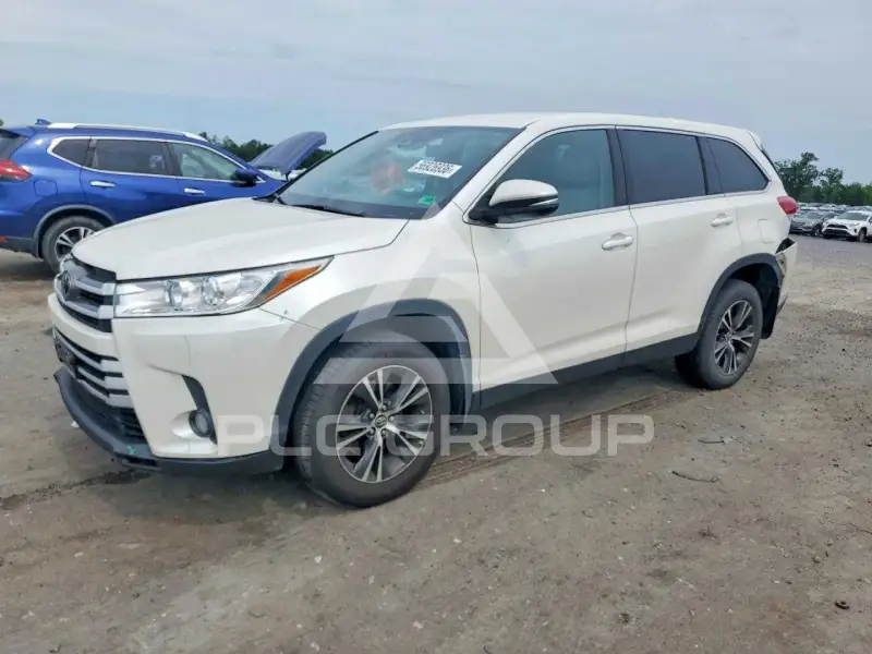 2019 Toyota Highlander фото