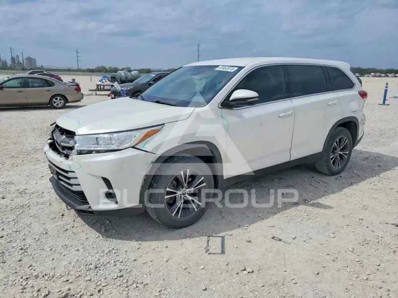 2019 Toyota Highlander фото