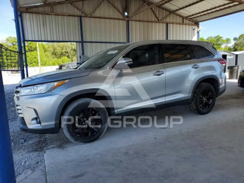 2019 Toyota Highlander фото
